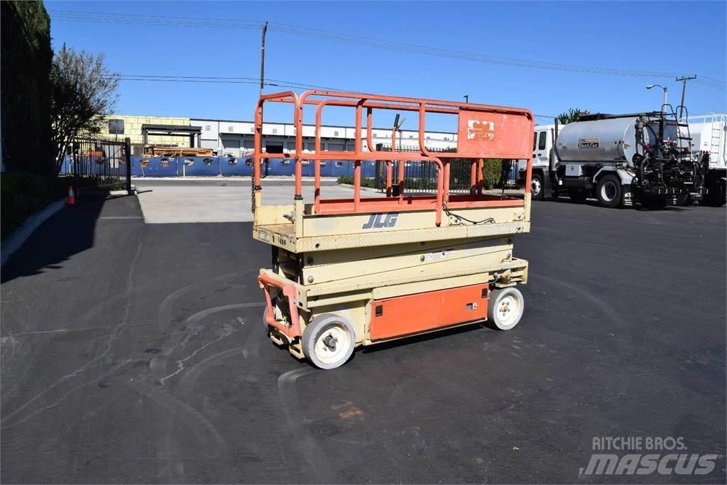 JLG 2033E 剪式升降機