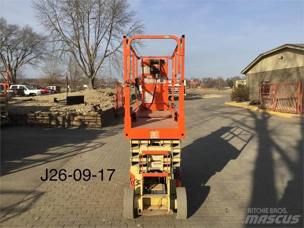 JLG 2632ES 剪式升降機