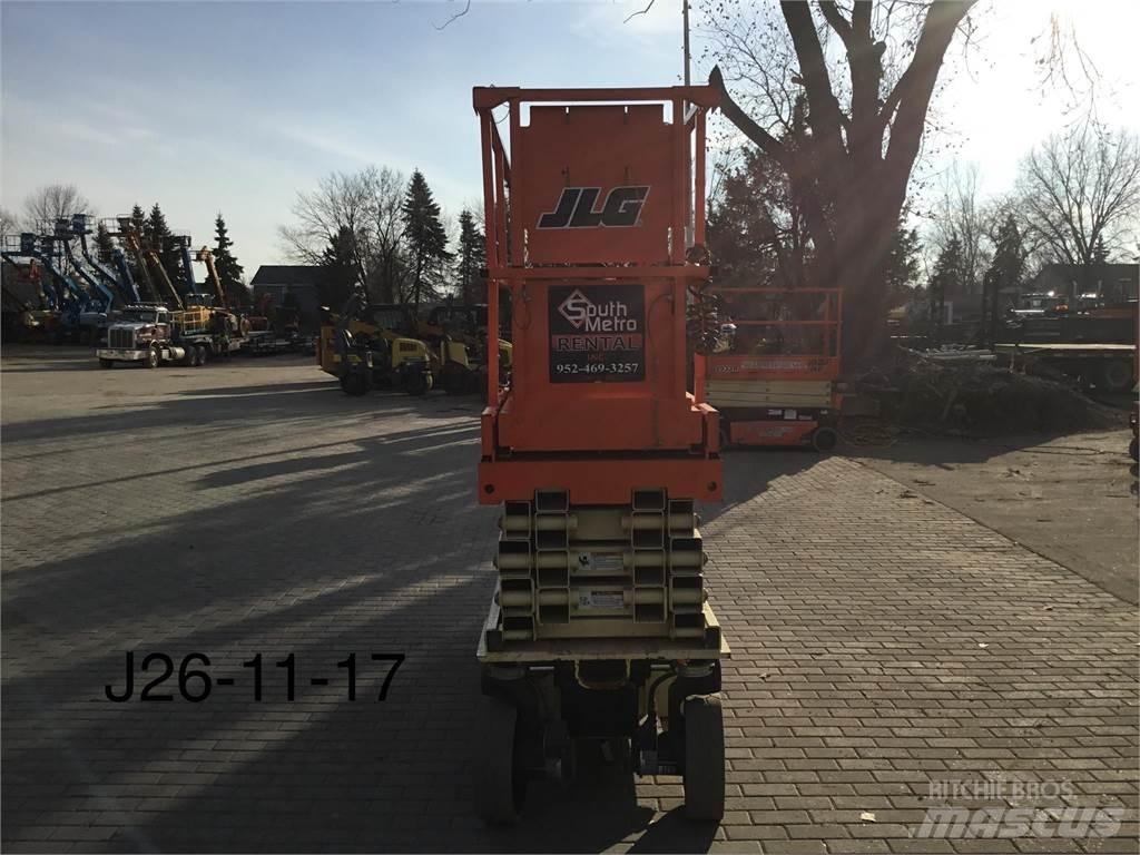 JLG 2632ES 剪式升降機