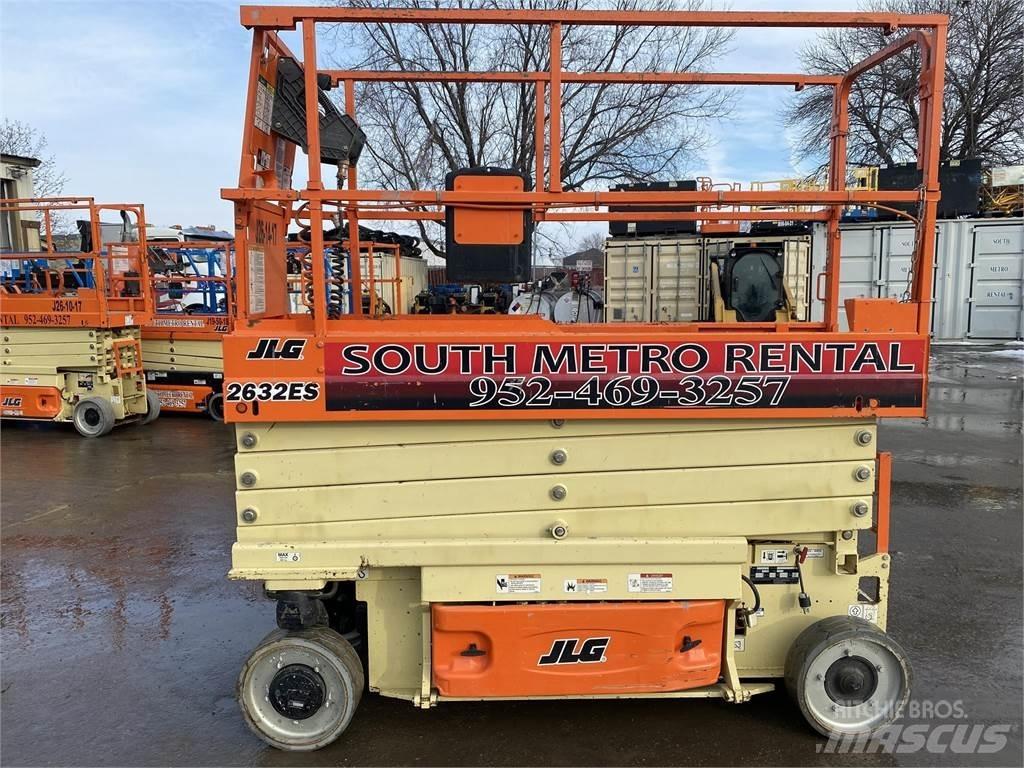 JLG 2632ES 剪式升降機
