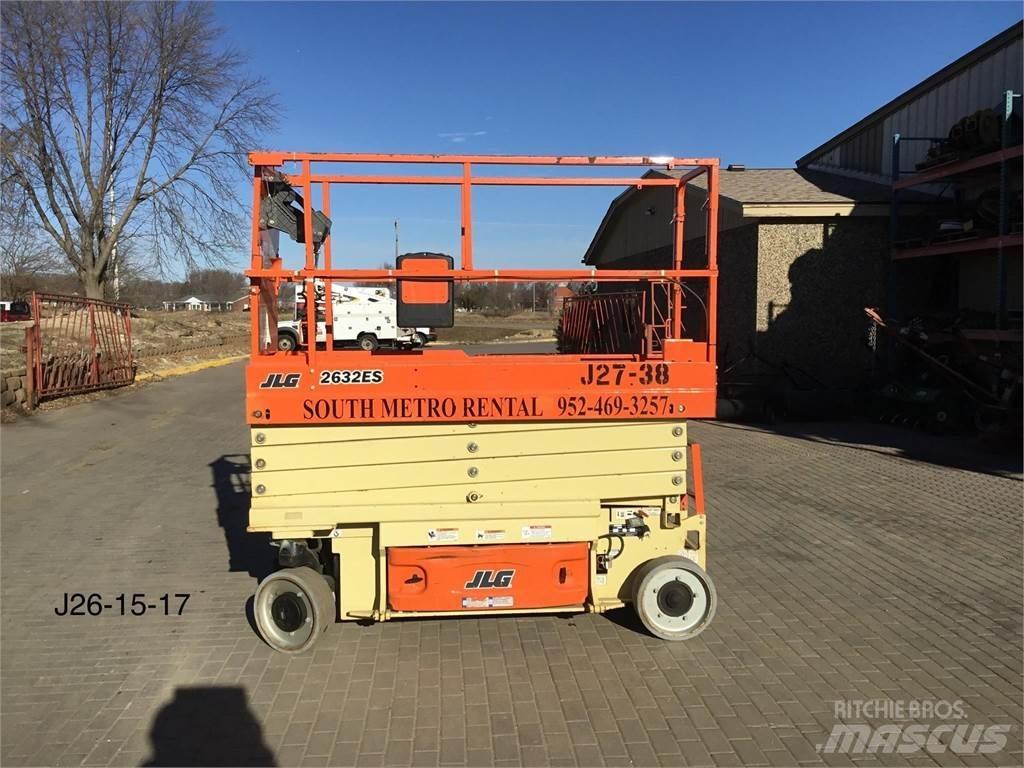 JLG 2632ES 剪式升降機