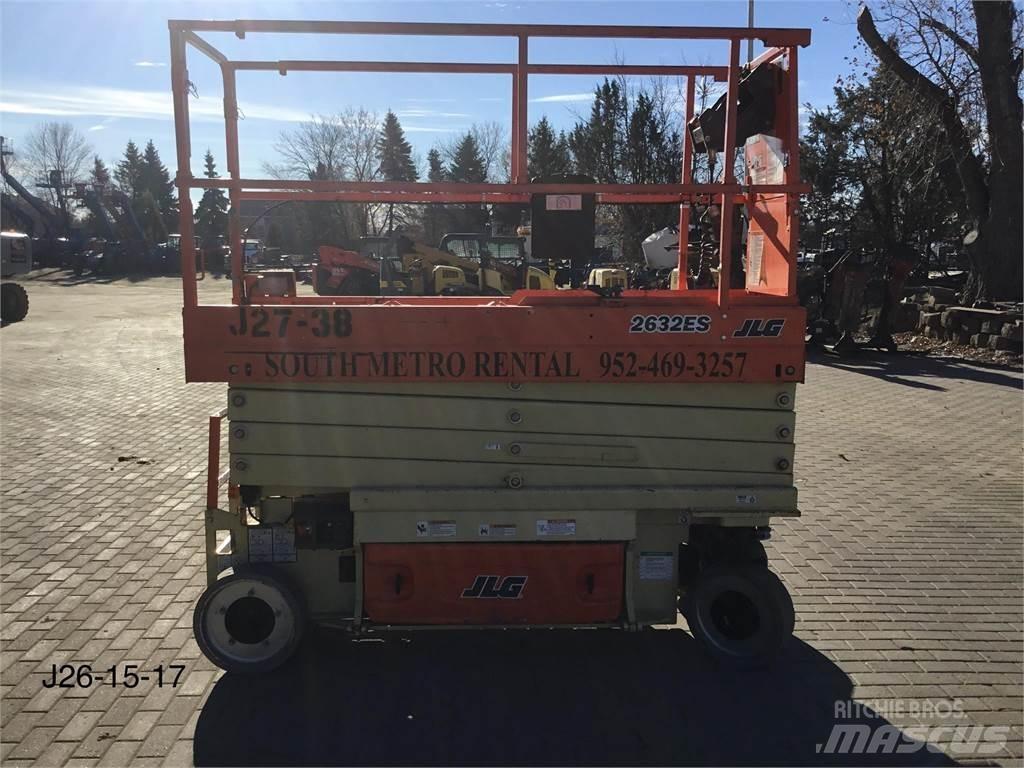 JLG 2632ES 剪式升降機