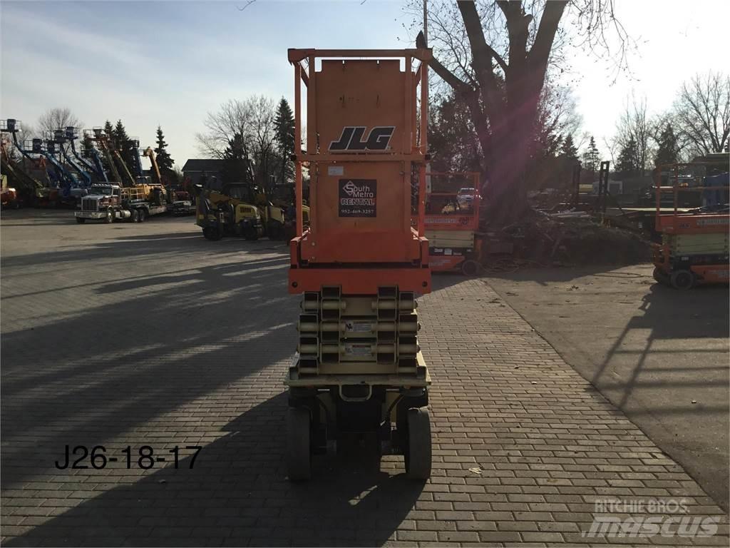JLG 2632ES 剪式升降機