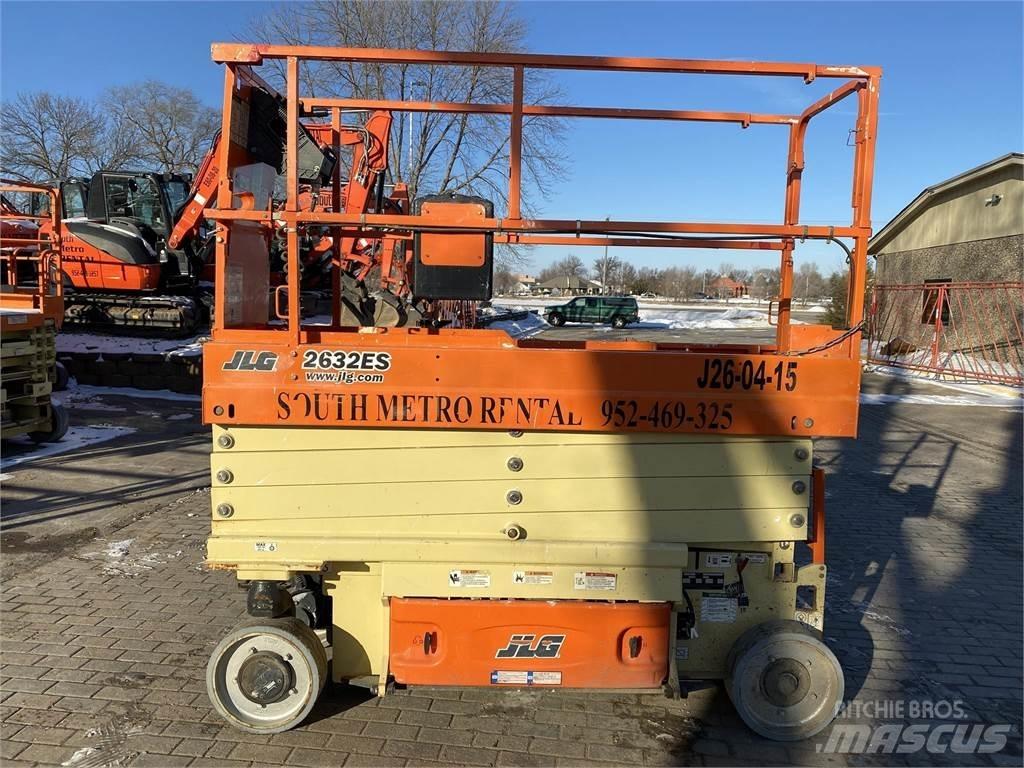 JLG 2632ES 剪式升降機
