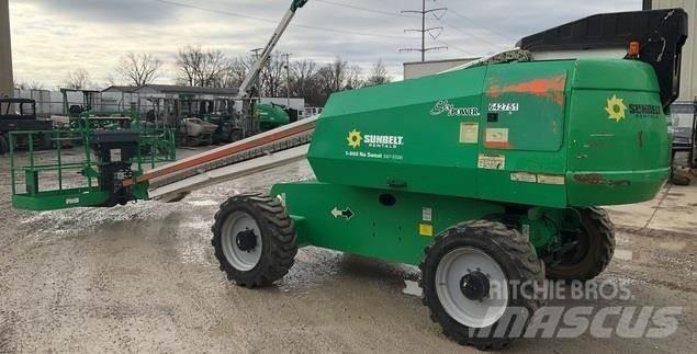 JLG 600S 伸縮臂高空作業車