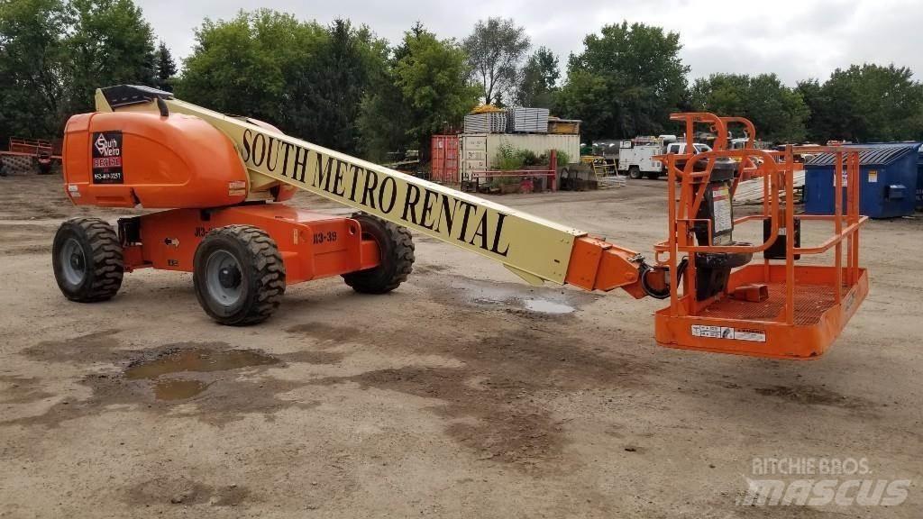 JLG 600S 伸縮臂高空作業車