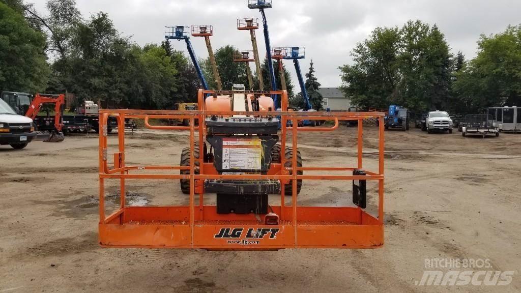 JLG 600S 伸縮臂高空作業車