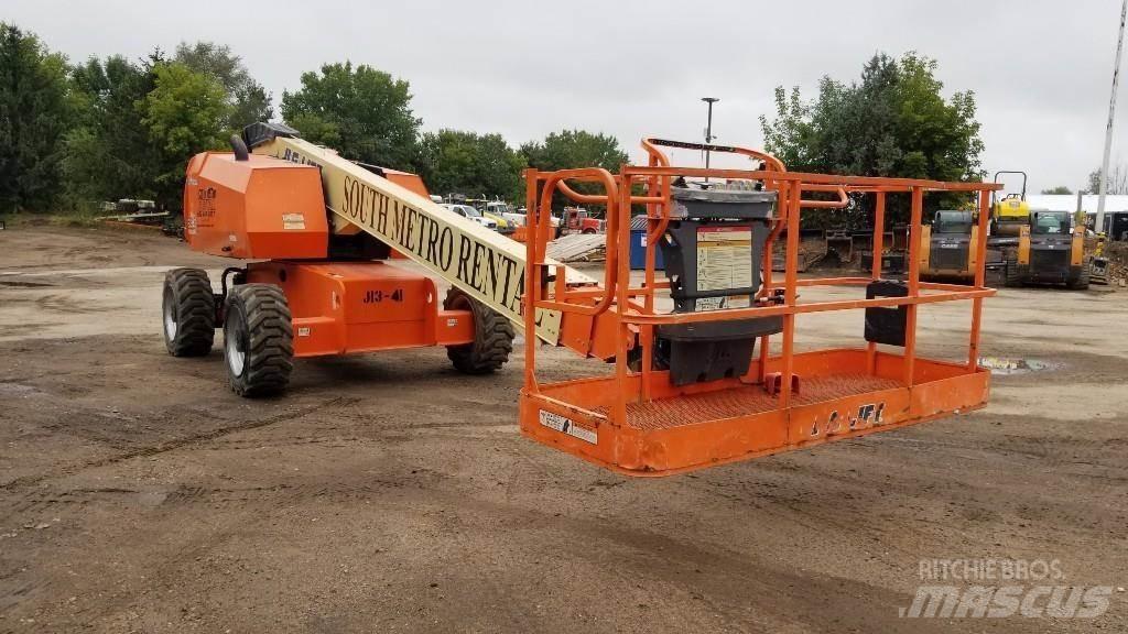 JLG 600S 伸縮臂高空作業車