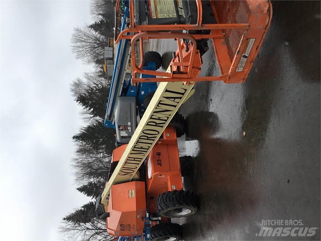 JLG 600S 伸縮臂高空作業車