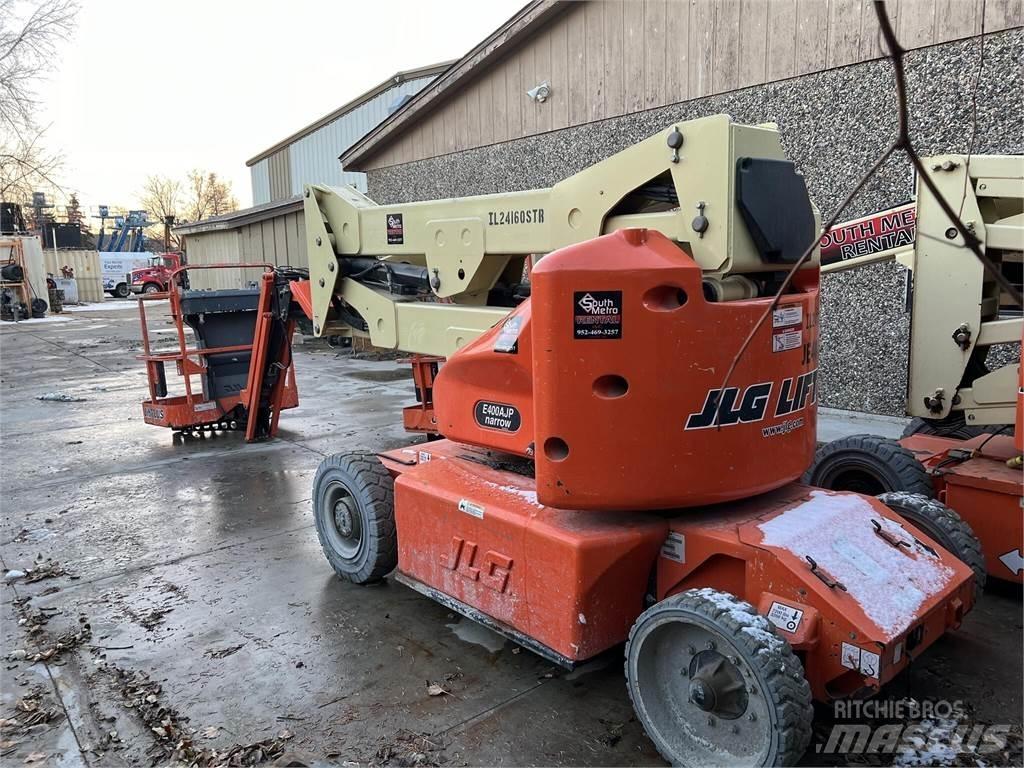 JLG E400AJPN 曲臂高空作業車