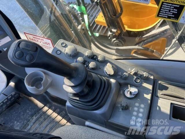 John Deere 210G LC 履帶式 挖土機/掘鑿機/挖掘機