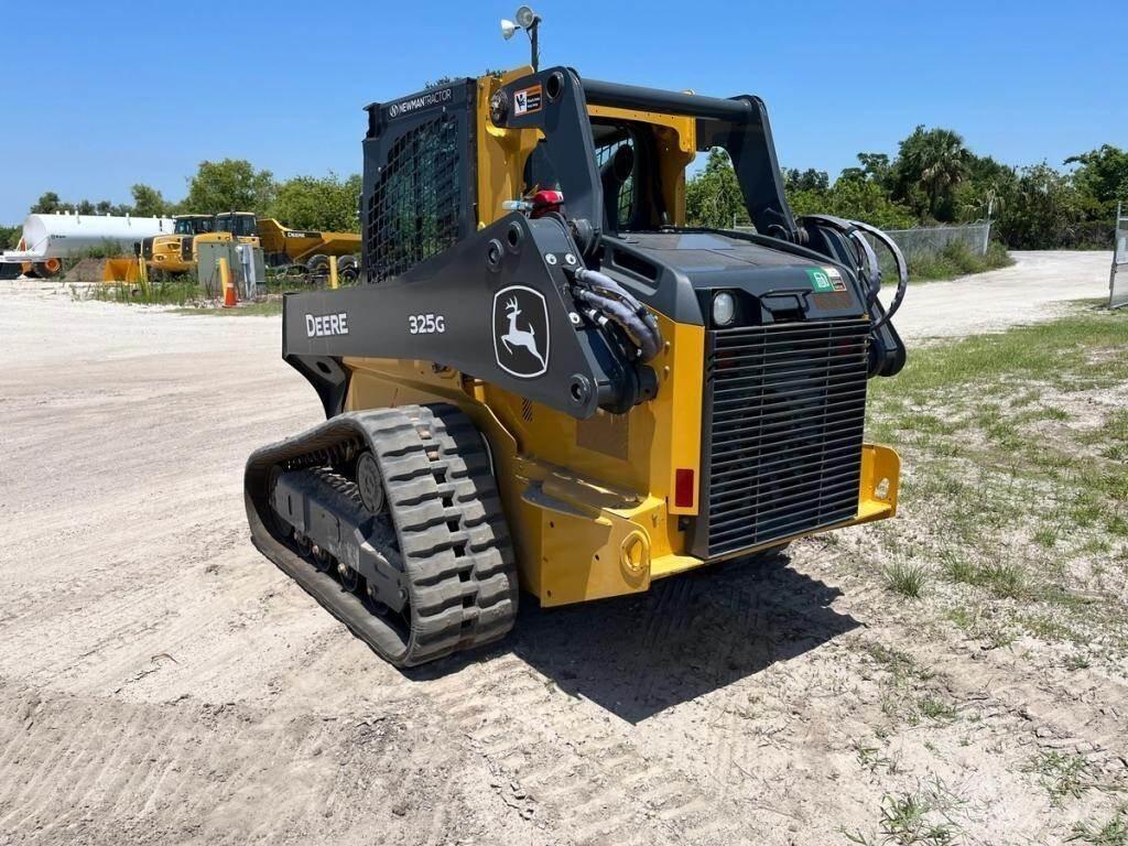 John Deere 325G 滑移轉向裝載機