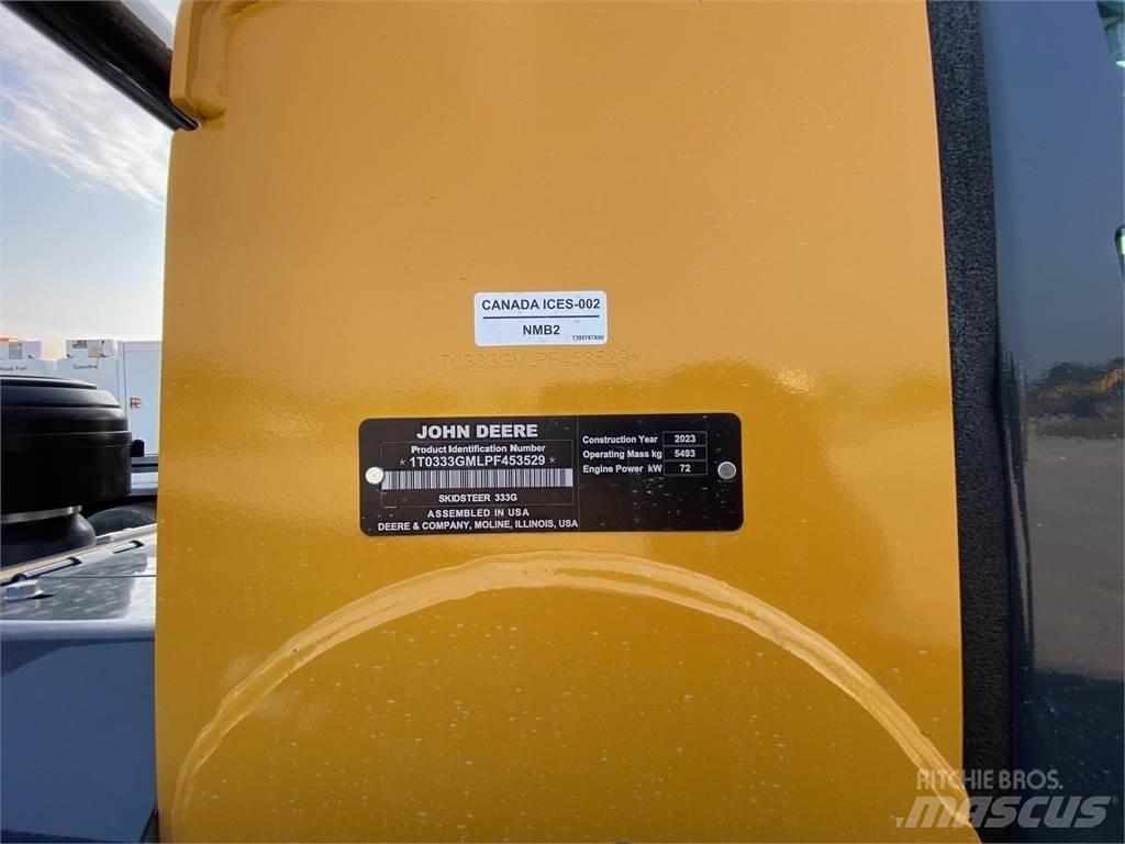 John Deere 333G 滑移轉向裝載機