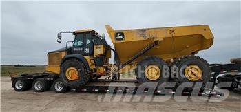 John Deere 460E 水車