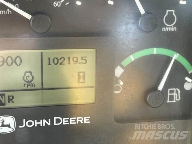 John Deere 460E 鉸接式起吊車