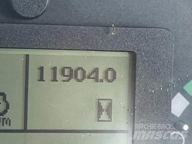 John Deere 460E 鉸接式起吊車