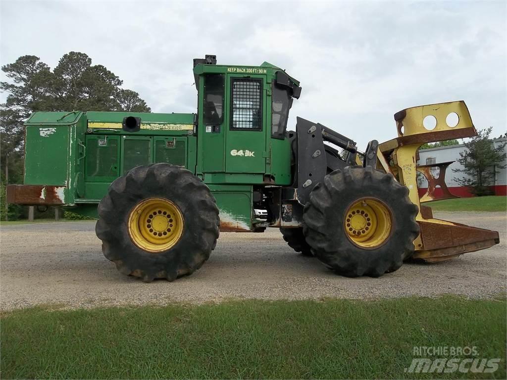 John Deere 643K 伐木歸堆機