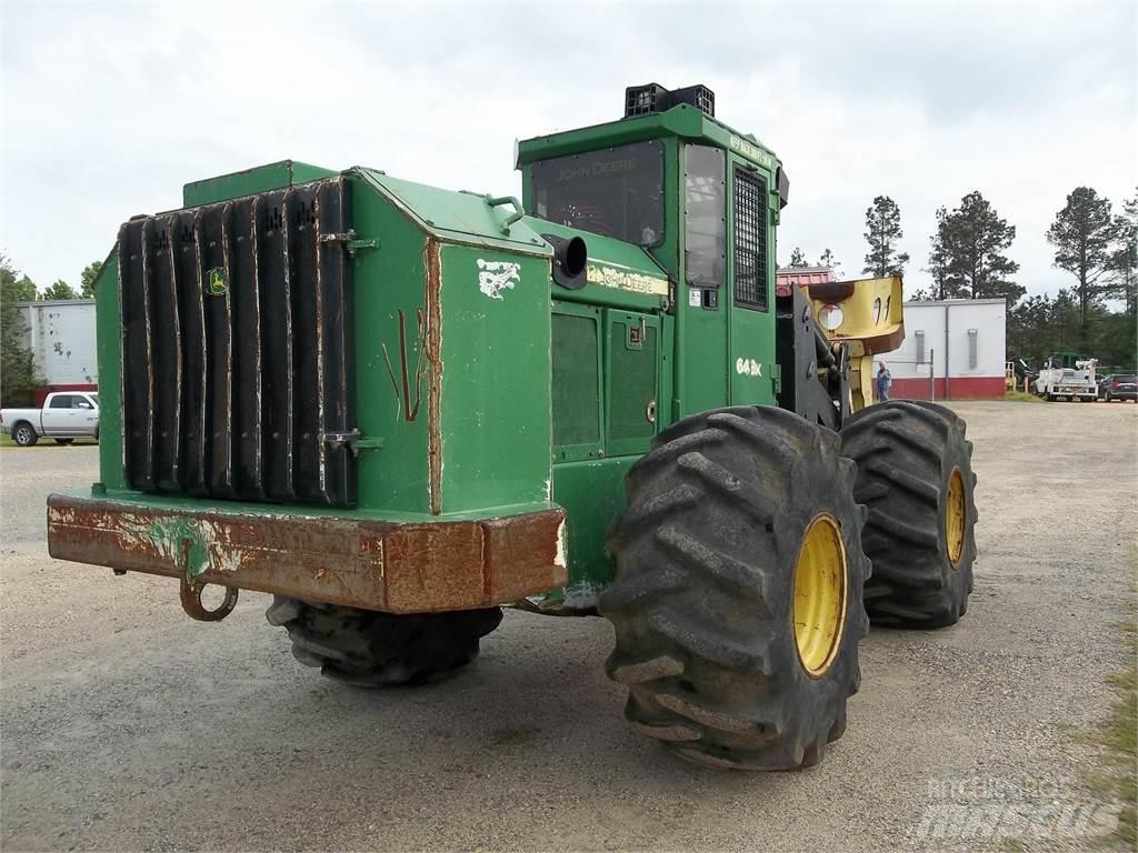 John Deere 643K 伐木歸堆機