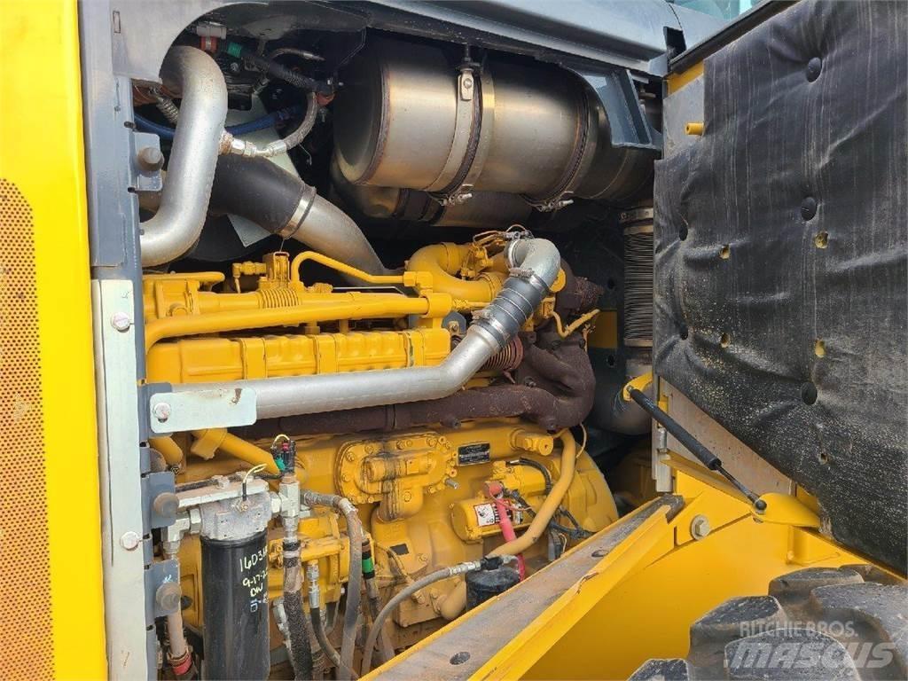 John Deere 644K 輪胎式裝載機