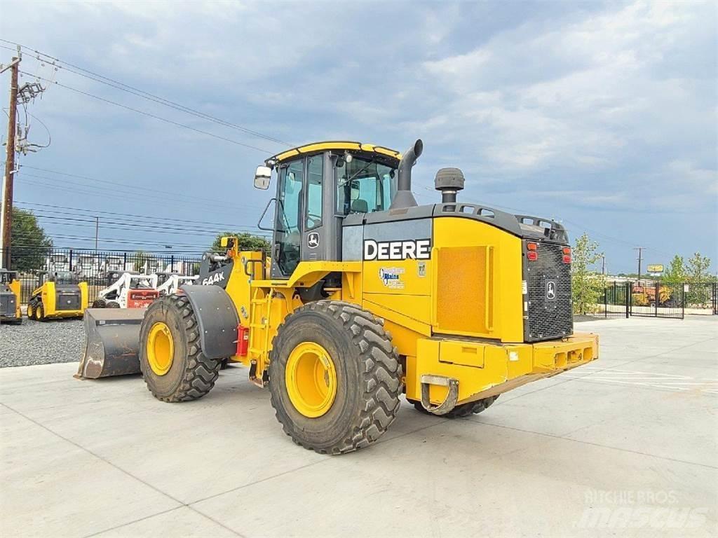 John Deere 644K 輪胎式裝載機