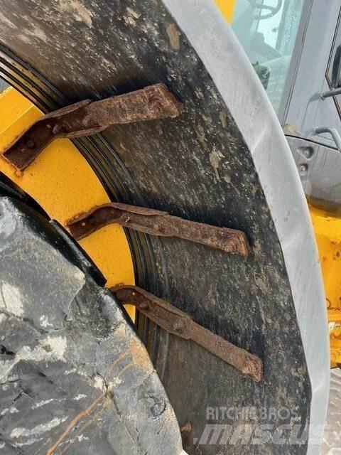 John Deere 644K 輪胎式裝載機
