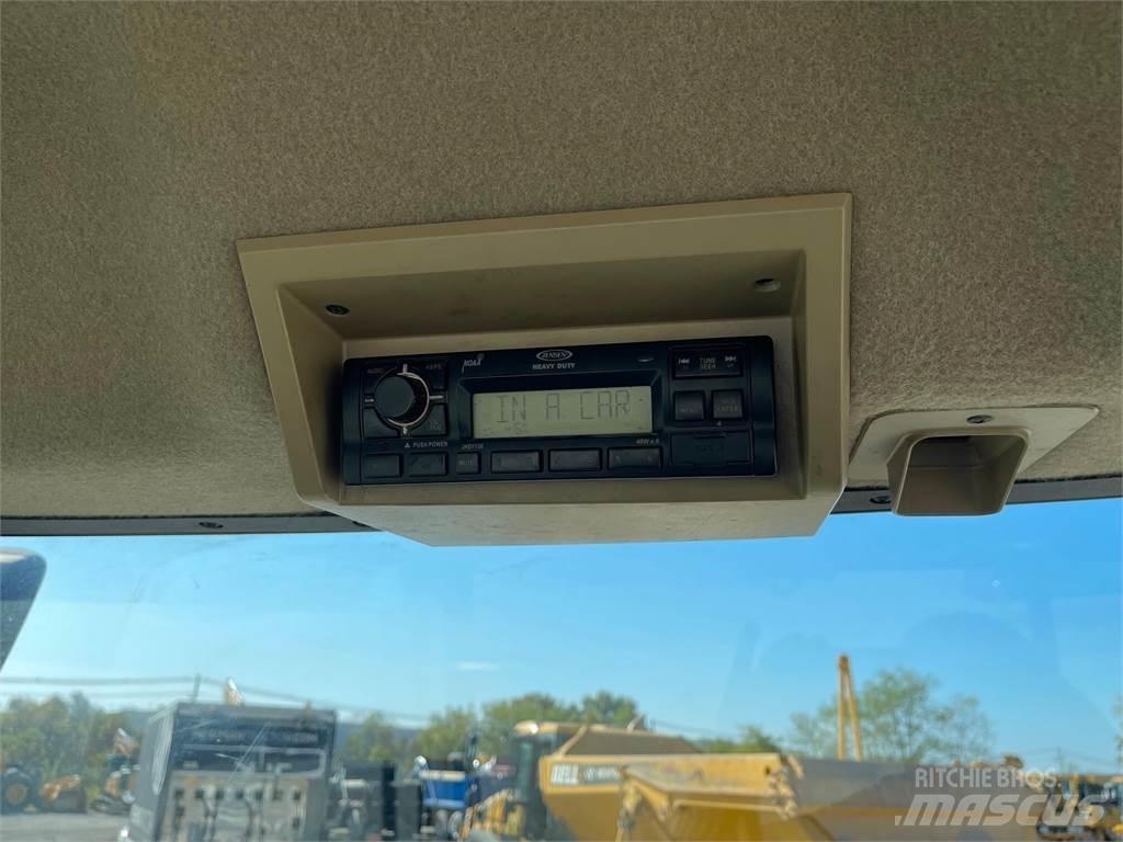 John Deere 8200 曳引機