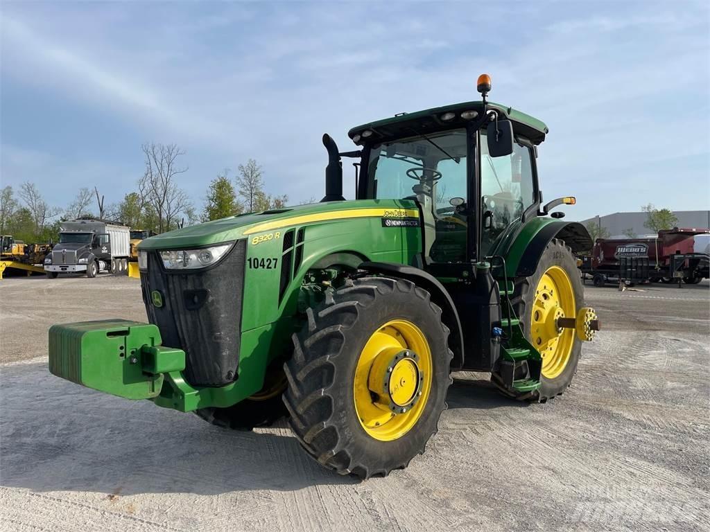 John Deere 8320R 曳引機