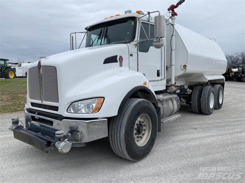Kenworth T440 水車