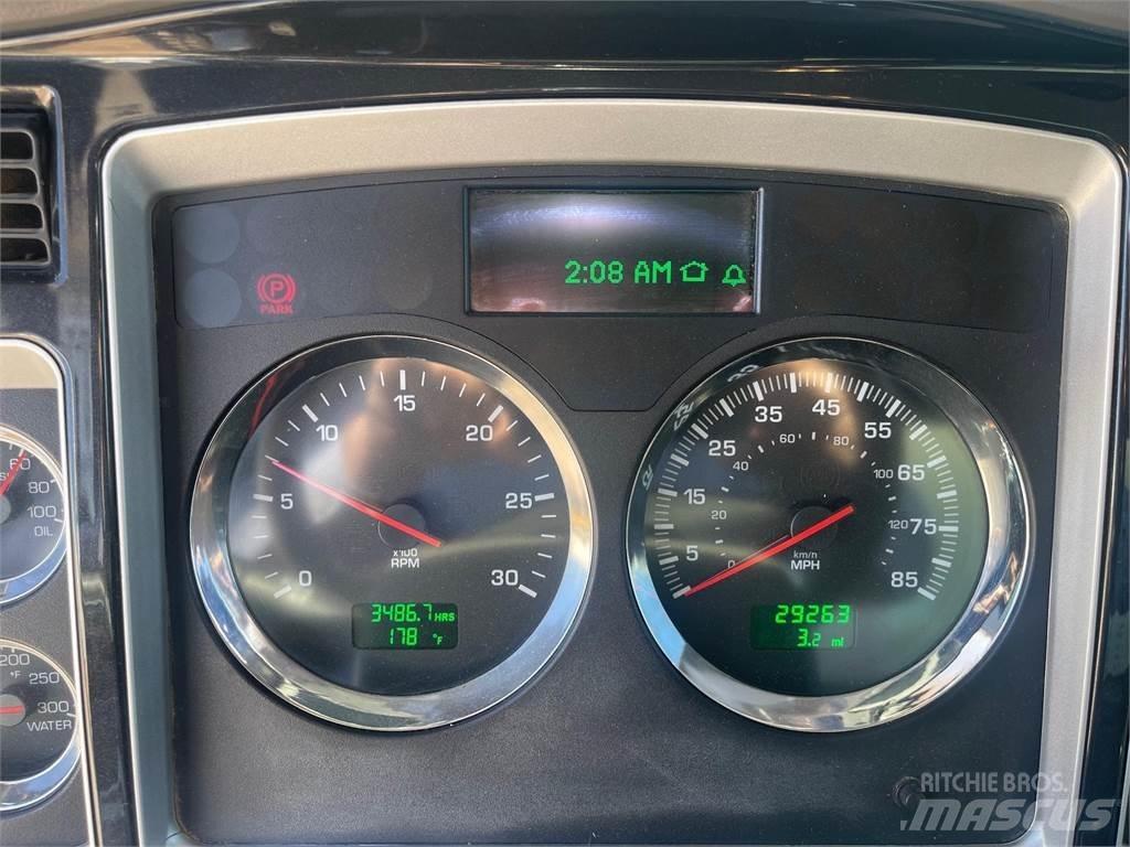 Kenworth T440 水車