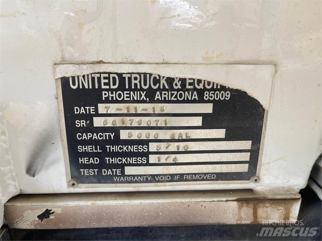 Kenworth T440 水車