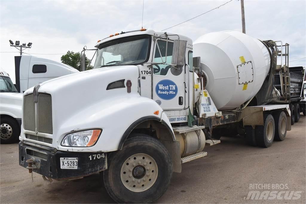 Kenworth T440 混凝土車