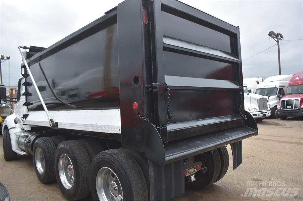 Kenworth T680 傾卸式卡車