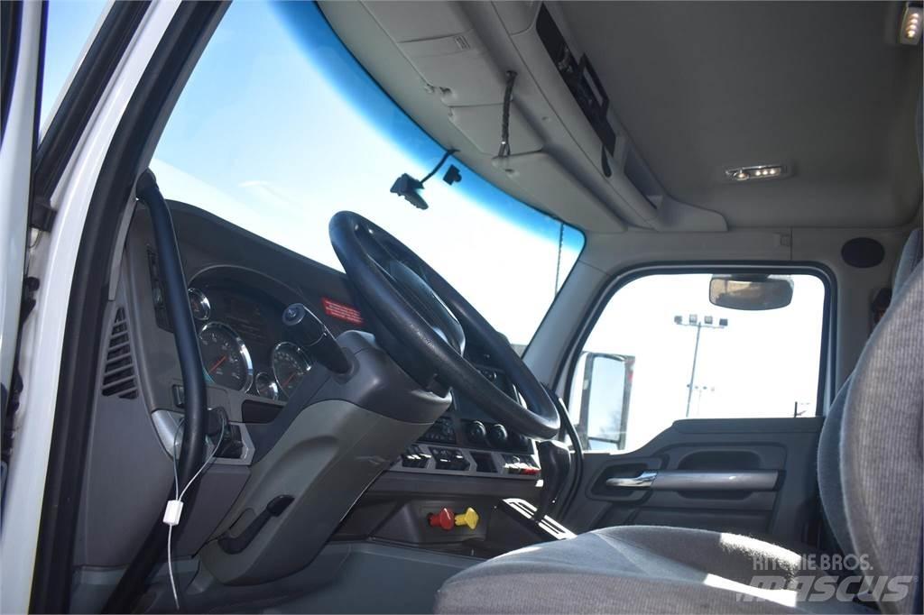 Kenworth T680 傾卸式卡車