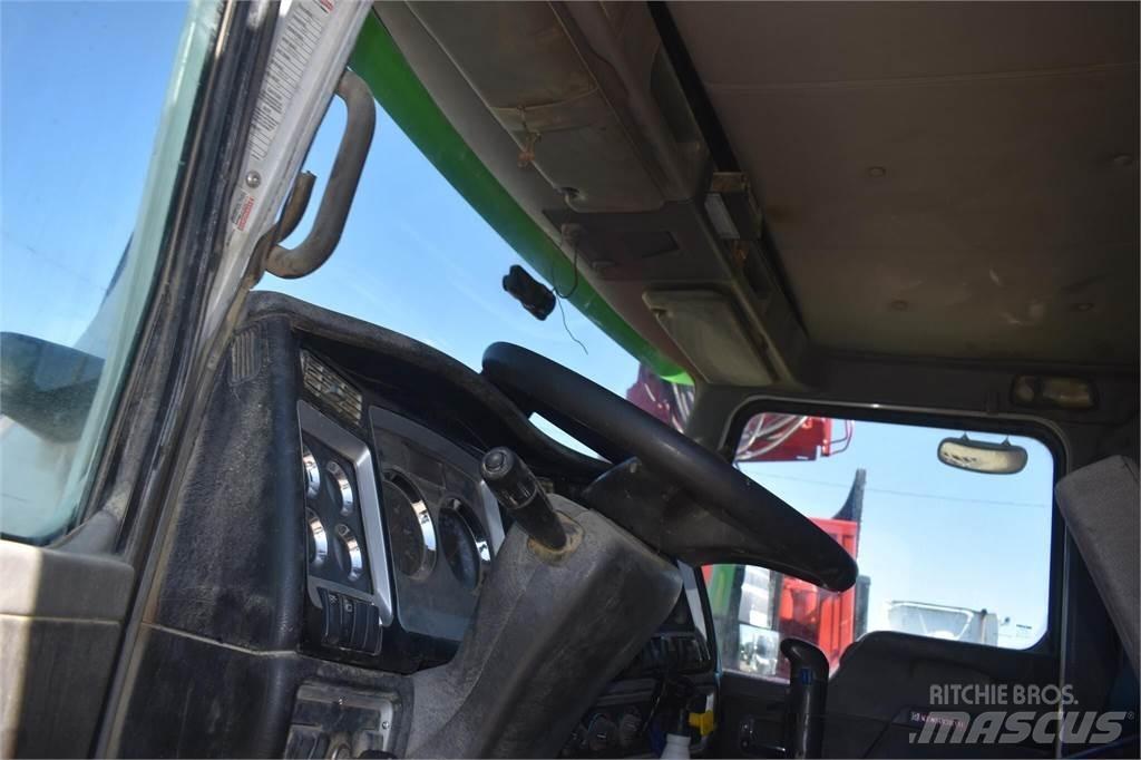 Kenworth T800 傾卸式卡車