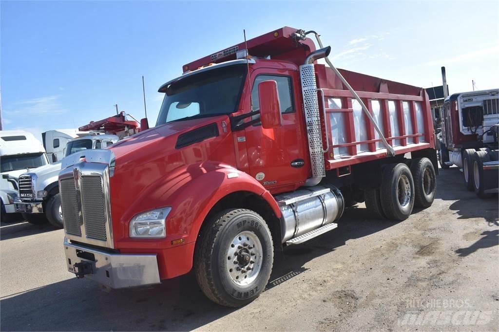 Kenworth T880 傾卸式卡車