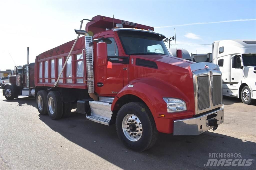 Kenworth T880 傾卸式卡車