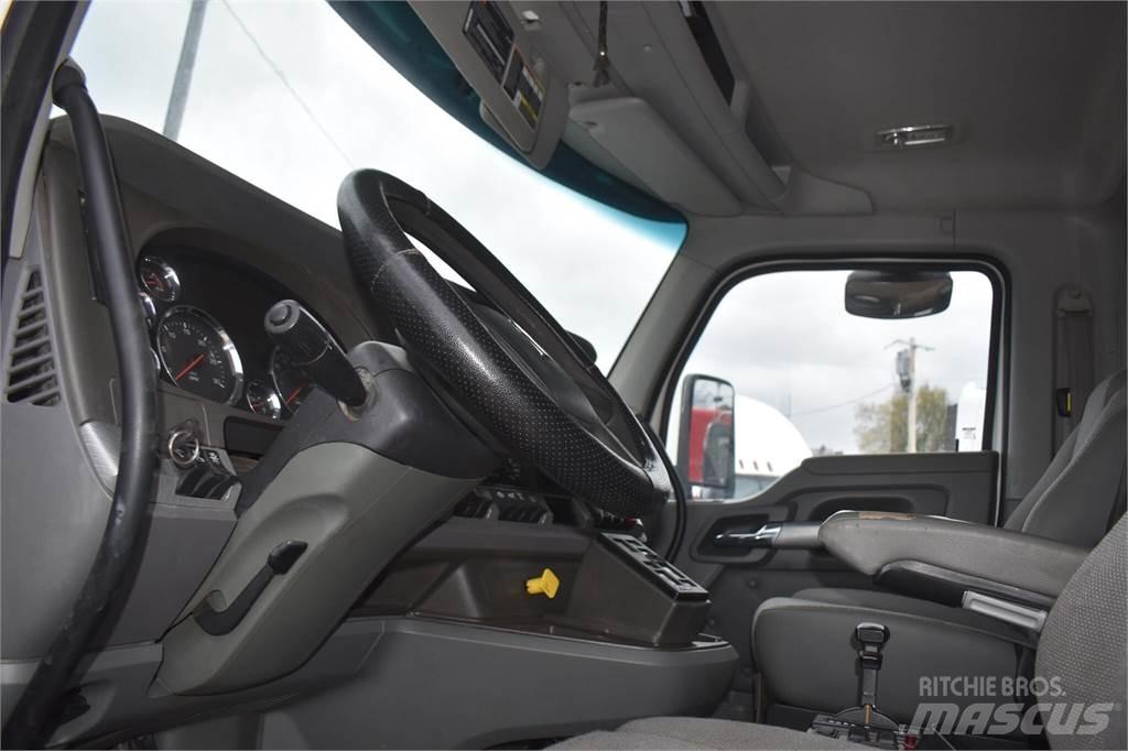 Kenworth T880 傾卸式卡車