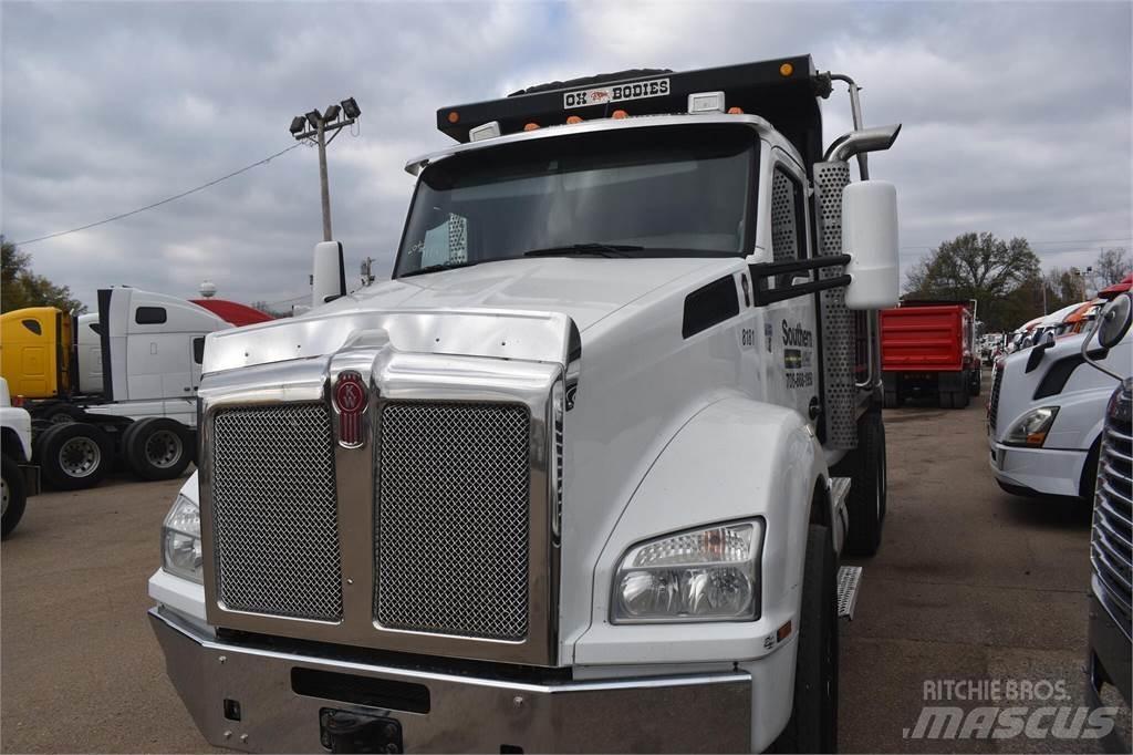 Kenworth T880 傾卸式卡車