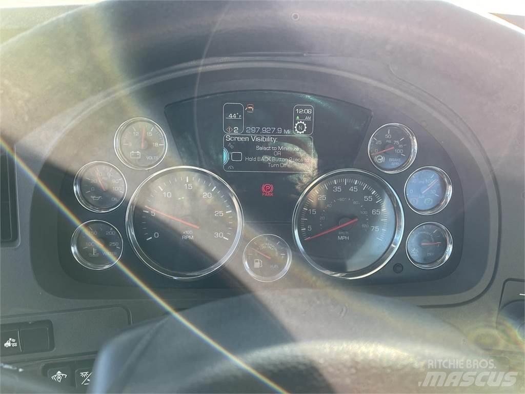 Kenworth T880 傾卸式卡車