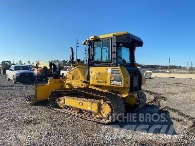 Komatsu D39PX-24 履帶推土機