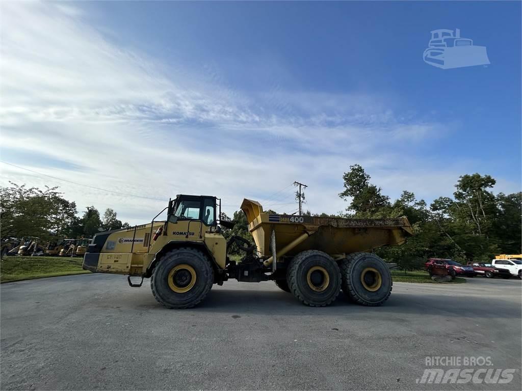 Komatsu HM400-2 鉸接式起吊車