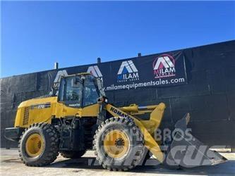 Komatsu WA270-8 輪胎式裝載機