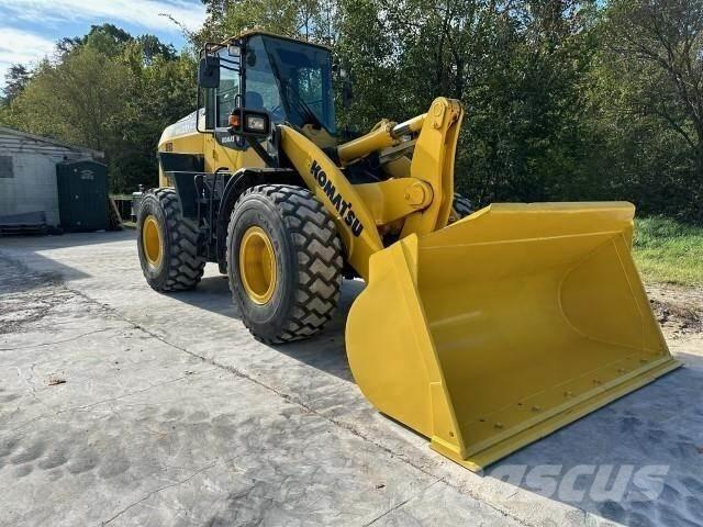 Komatsu WA320-8 輪胎式裝載機