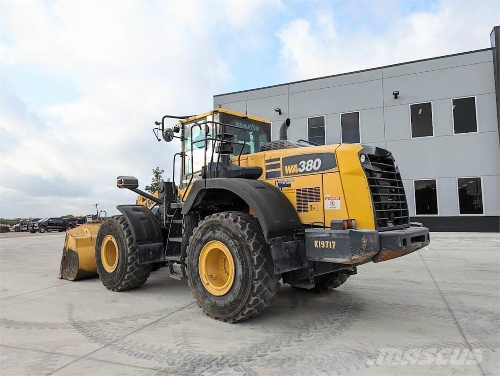 Komatsu WA380-8 輪胎式裝載機