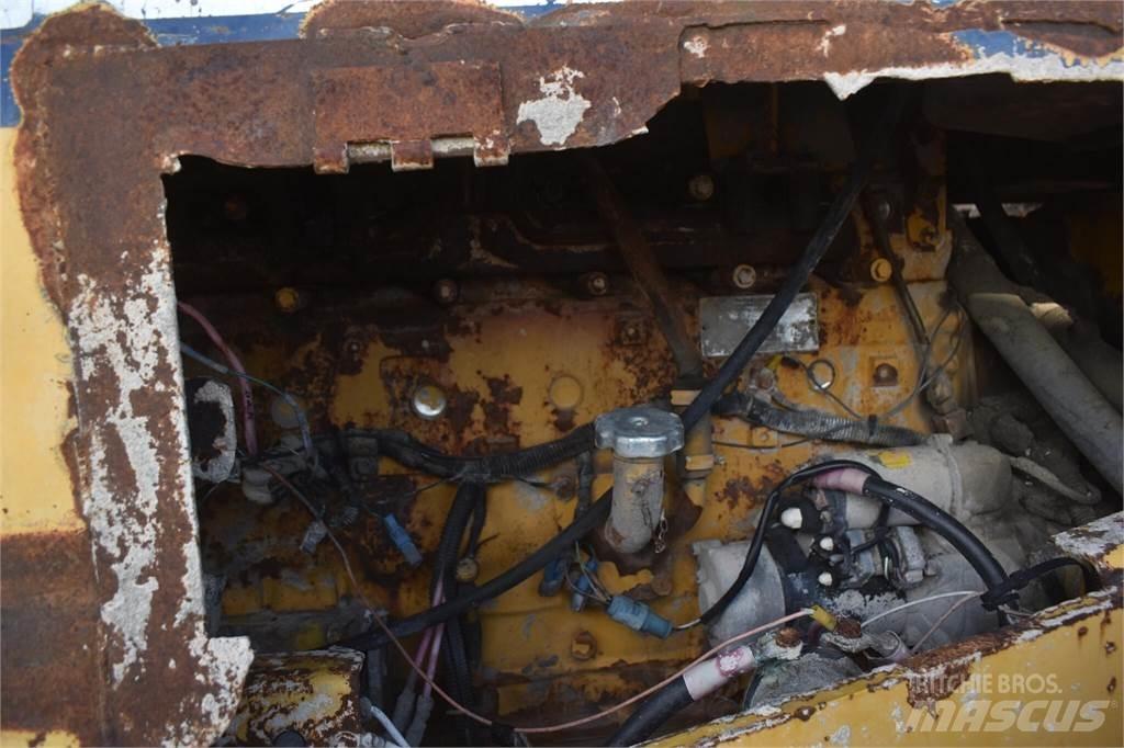 Komatsu WA420 輪胎式裝載機
