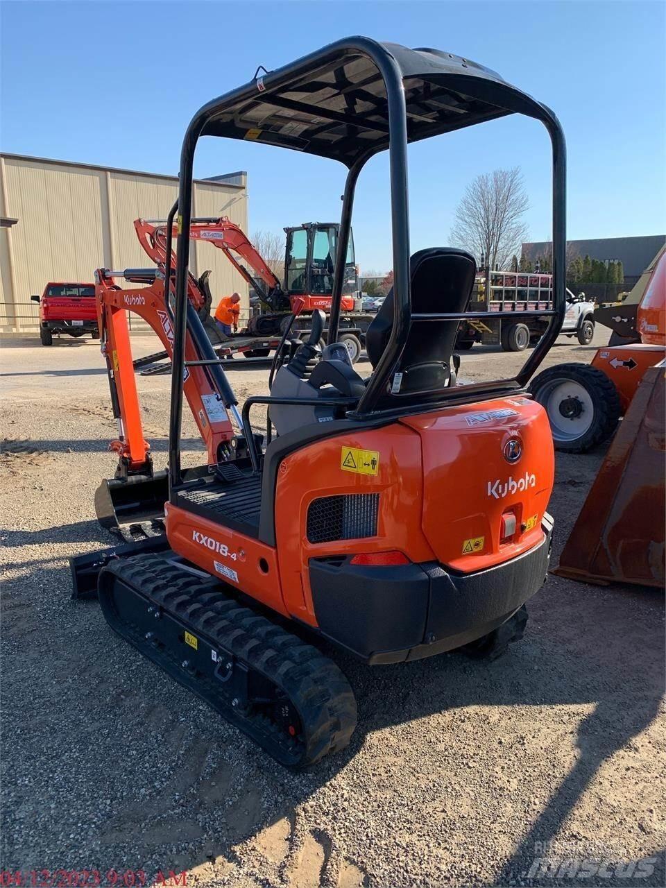 Kubota KX018-4 小型挖土機/掘鑿機<7t(小型挖掘機)