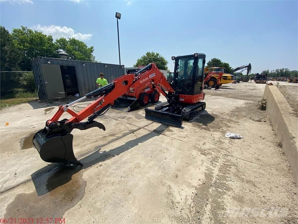 Kubota KX033-4 小型挖土機/掘鑿機<7t(小型挖掘機)