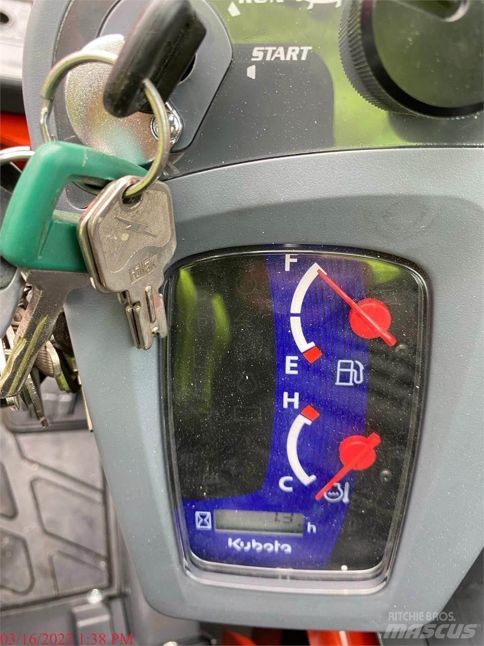 Kubota SSV75 滑移轉向裝載機