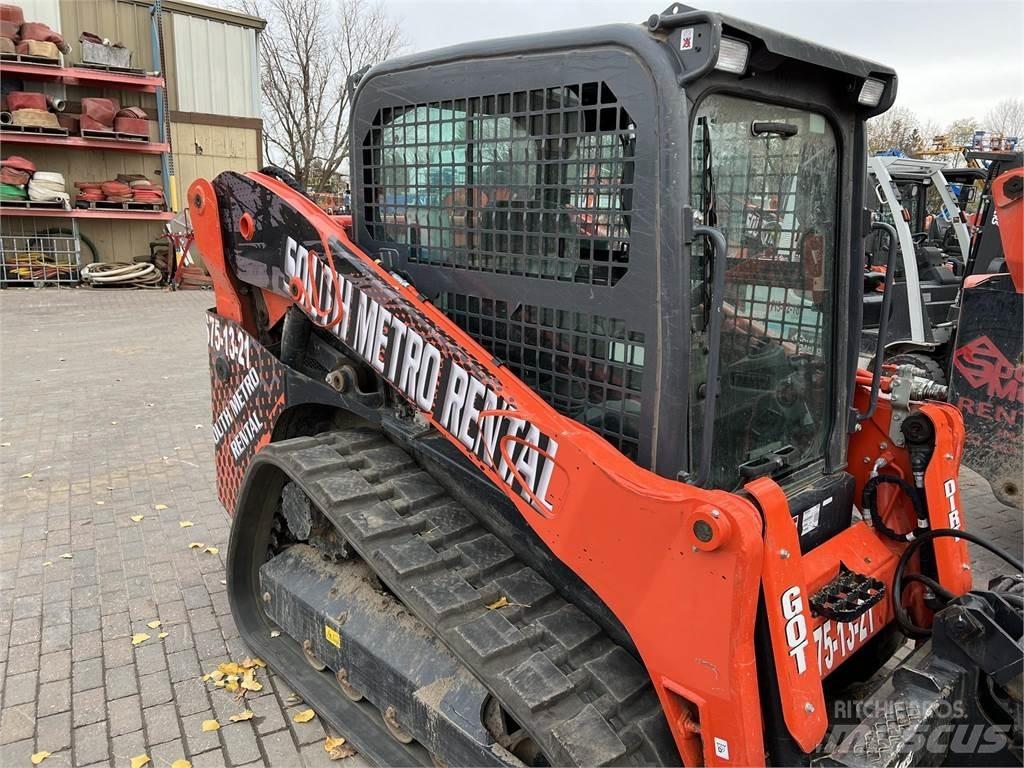 Kubota SVL75-2 滑移轉向裝載機