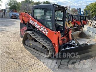 Kubota SVL75-2 滑移轉向裝載機